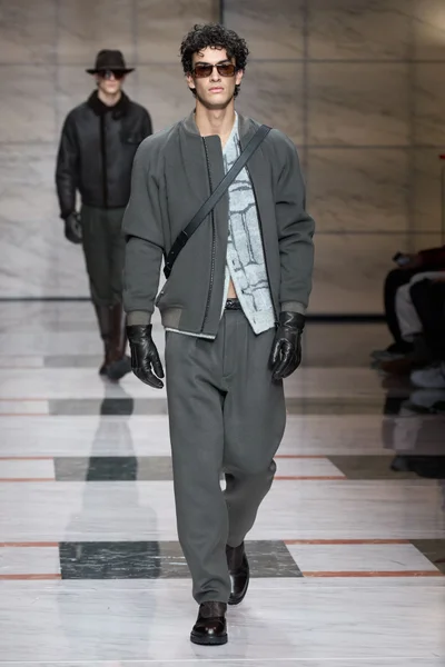 Look 31